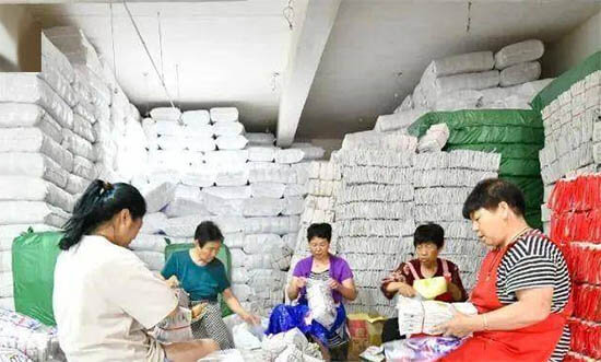 China PPE factory1