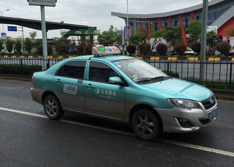 Taxi-in-Yiwu2